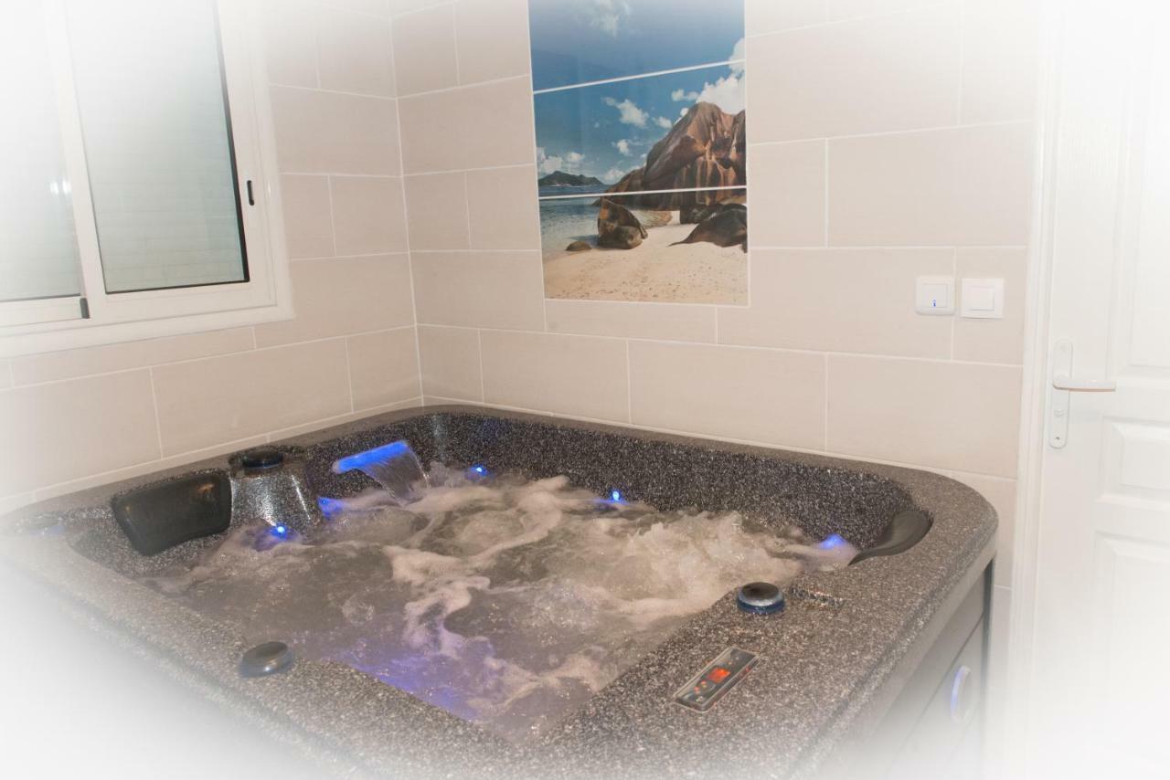 La Residence Des Cafeiers - Le Tampon (Adults Only) Ngoại thất bức ảnh